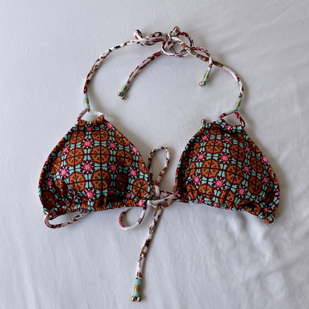 Victoria’s Secret triangle Bikini top small
